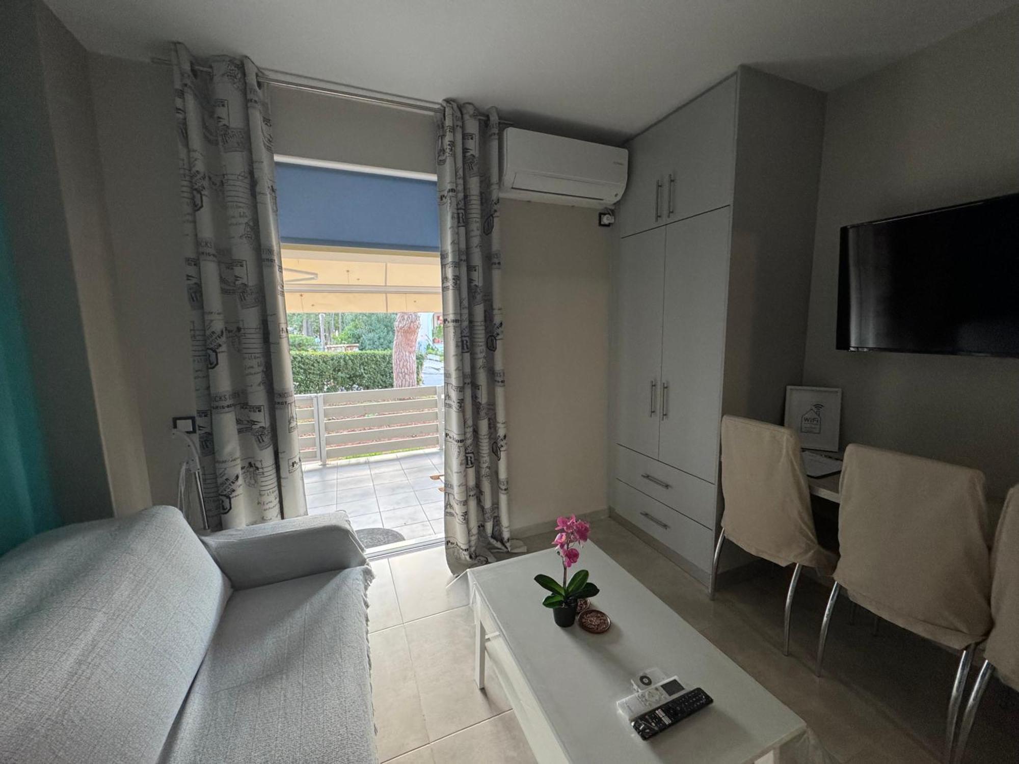 Bovis Apartments #2 Pórto Ráfti Extérieur photo